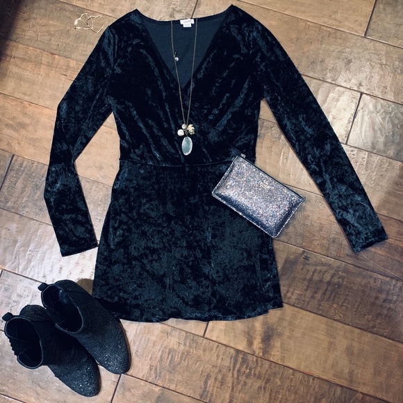 Velvet Romper Dress - Picture 8 of 8